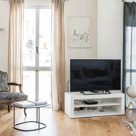 Beautiful Design And Bright Apt Montparnasse Daire *