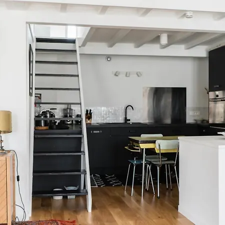 Beautiful Design And Bright Apt Montparnasse Paris