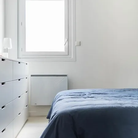 Beautiful Design And Bright Apt Montparnasse Апартаменты Париж